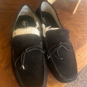 Bass  Tobby Suede slip on shoes, size 10 1/2 in black suede